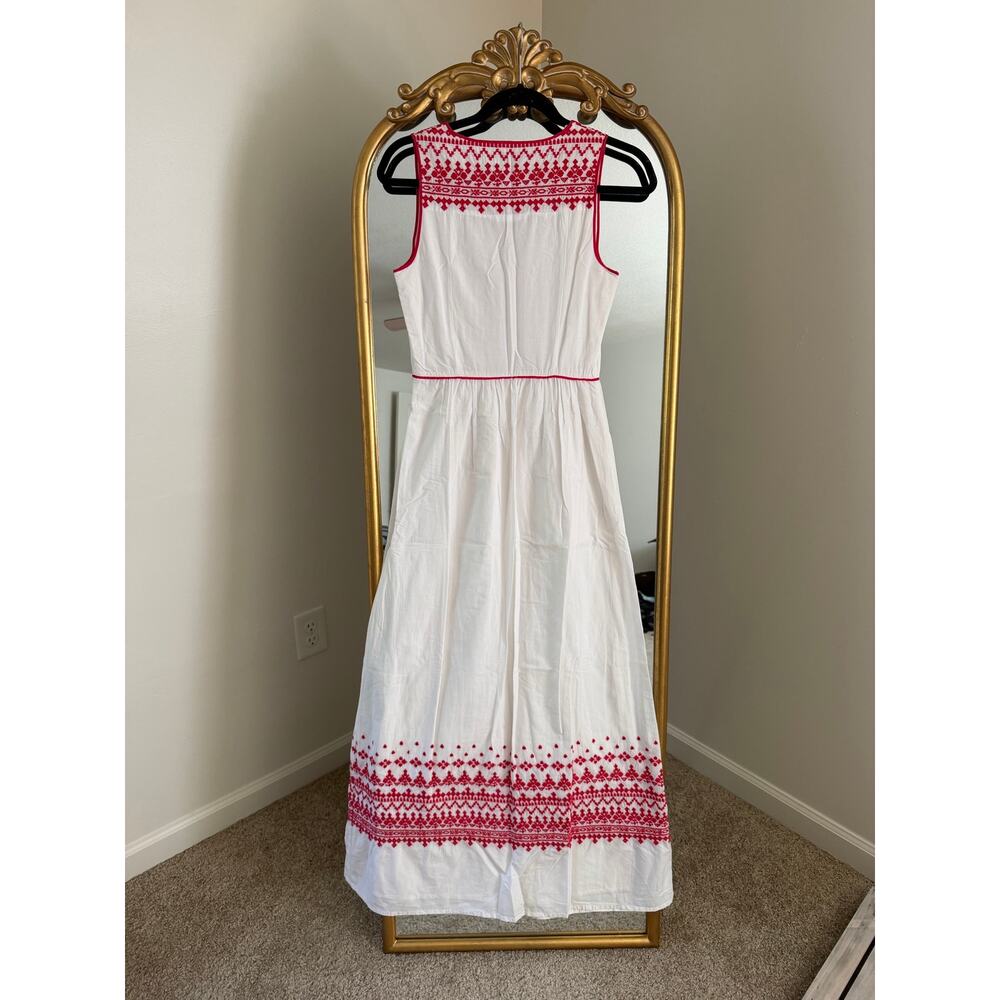 Vineyard Vines White Red Embroidered Maxi
Dress - Picture 4 of 11